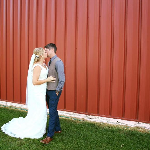 Meet your Posher, Rachel - Picture 1 of 1